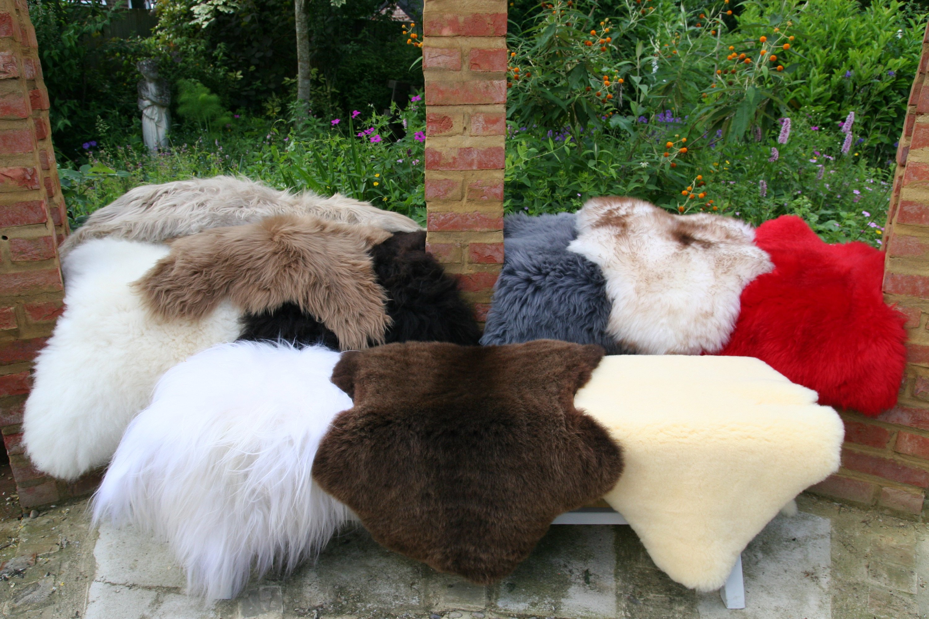 130cm Sheepskin Fur Rug Skin Pelt Leather 100 Natural White/Ivory Wool