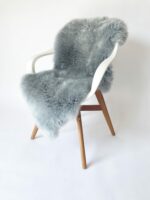 Light Grey Sheepskin rug 100% Natural Wool Made of New Zealand Sheep - Image 3
