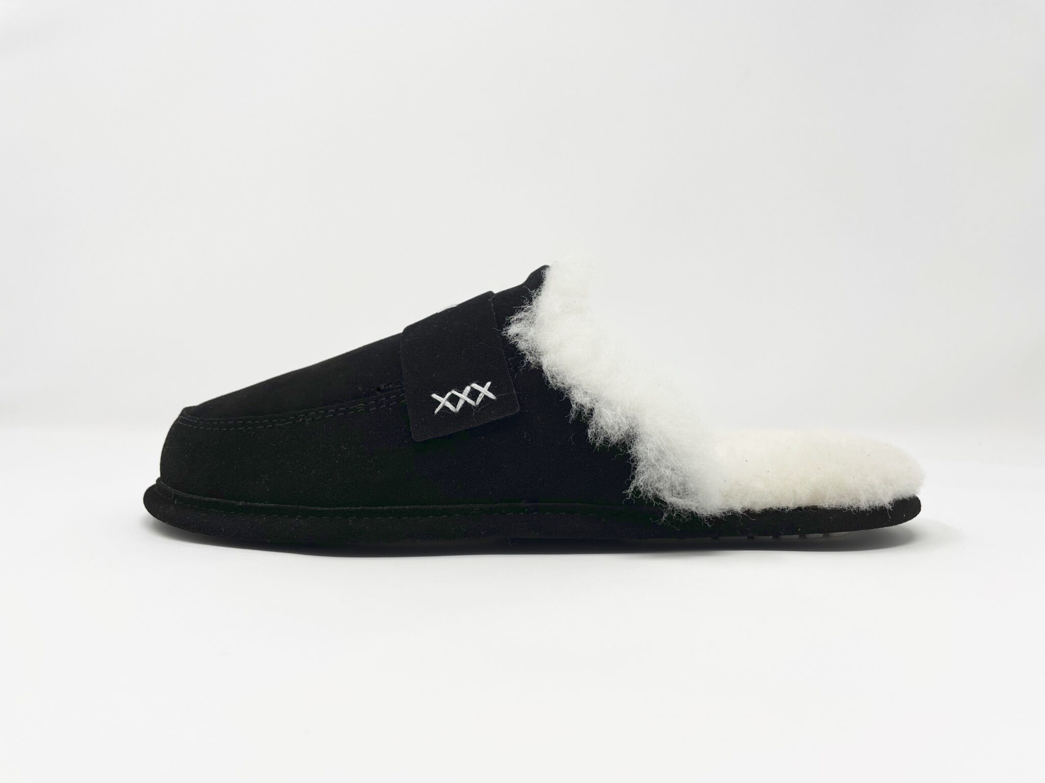 black sheepskin slippers mens