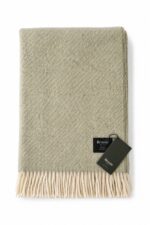 Bronte by Moon Brick Shetland Wool Throw Blanket – Made in England - Image 3